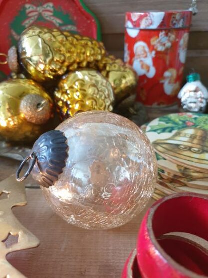 Kerstbal heksenbal