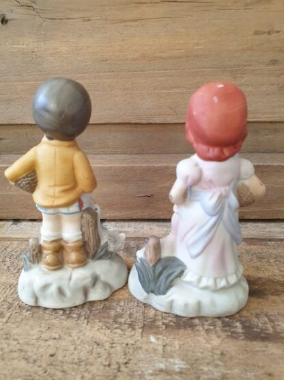 Vintage stenen beeldjes jongen en meisje - Afbeelding 2