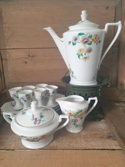 Vintage ontbijtservies