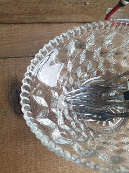 Vintage bonbonschaal met hengsel zwart wit rood - Afbeelding 2