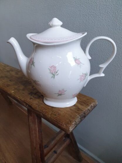 Brocante theepot roosjes Cambridge
