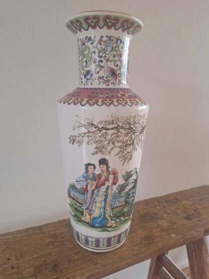 Vintage Chinese vaas