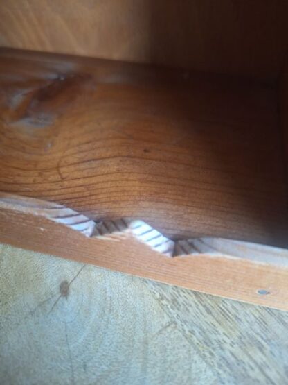 Vintage houten wandkastje - Afbeelding 9