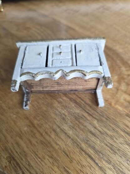 Vintage poppenhuis inclusief meubeltjes en accessoires - Afbeelding 40