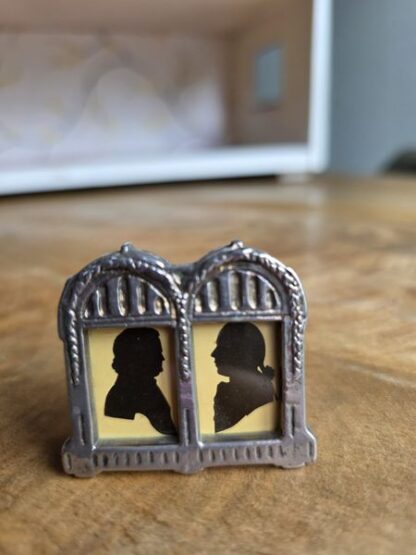 Vintage poppenhuis inclusief meubeltjes en accessoires - Afbeelding 58