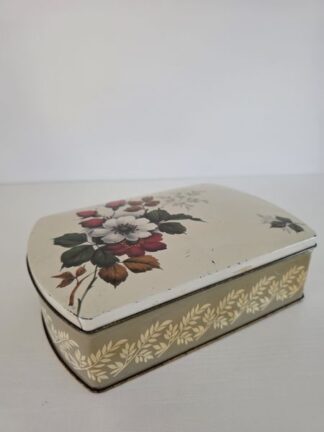 Vintage blikje bloemen